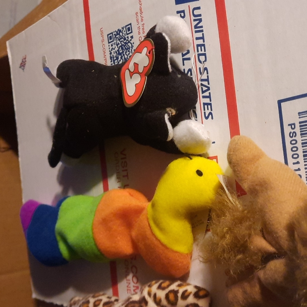 ASSORTMENT OF  TINY TY & WARNER BROTHERS STUFFED CHARACTERS - Picture 2 of 6